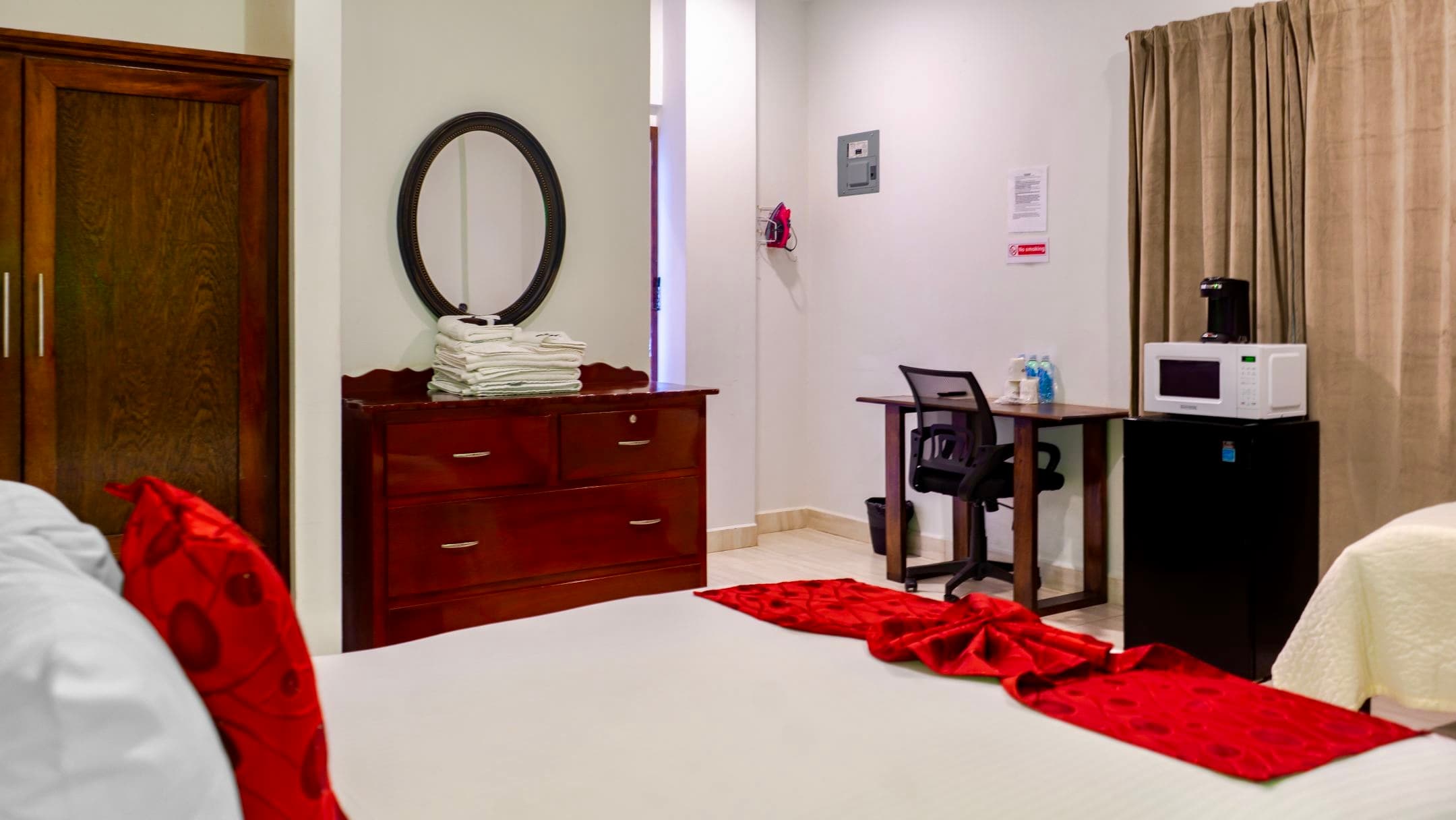 FAMILY BEDROOM AMENITIES