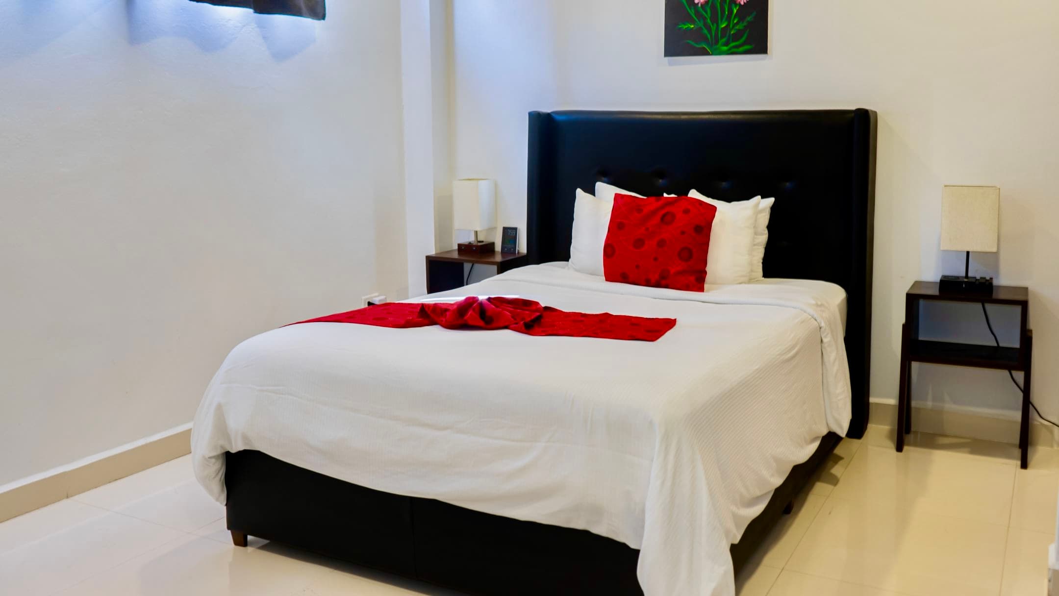 STANDARD ROOM QUEEN BED
