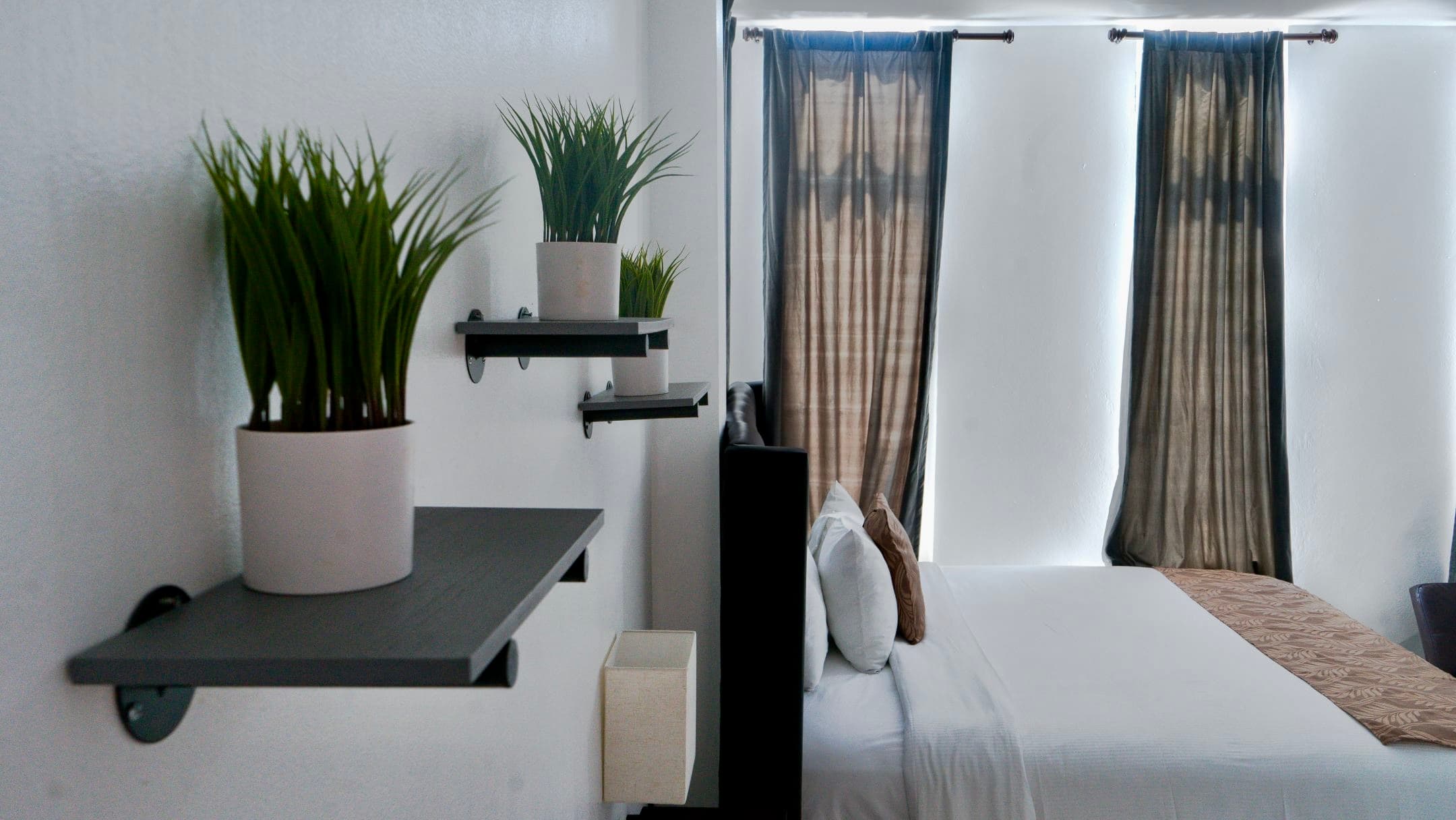 ENTRANCE VIEW OF SUITE